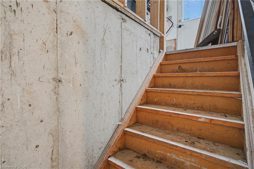 136 Johnston Avenue Property Photo 38