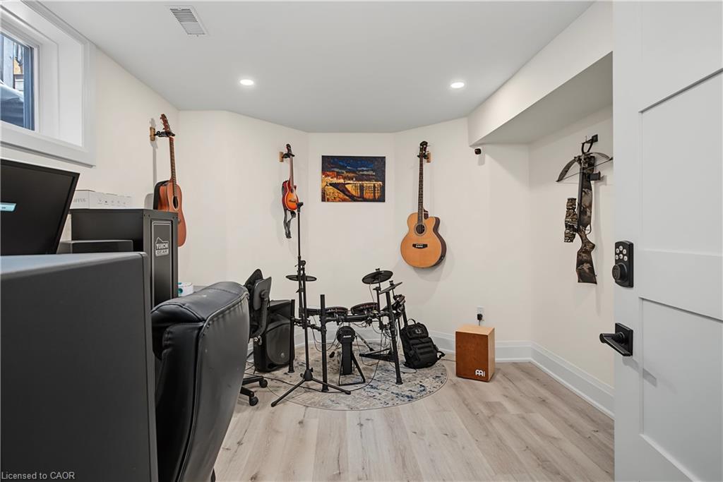 136 Johnston Avenue Property Photo 39