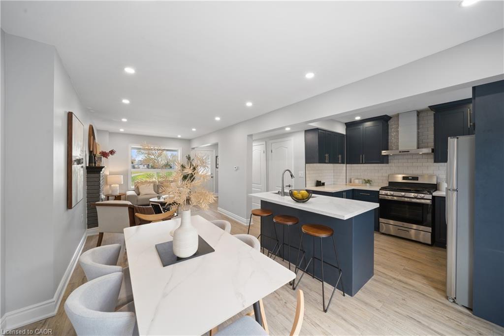 305 Weir Street N Property Photo 8