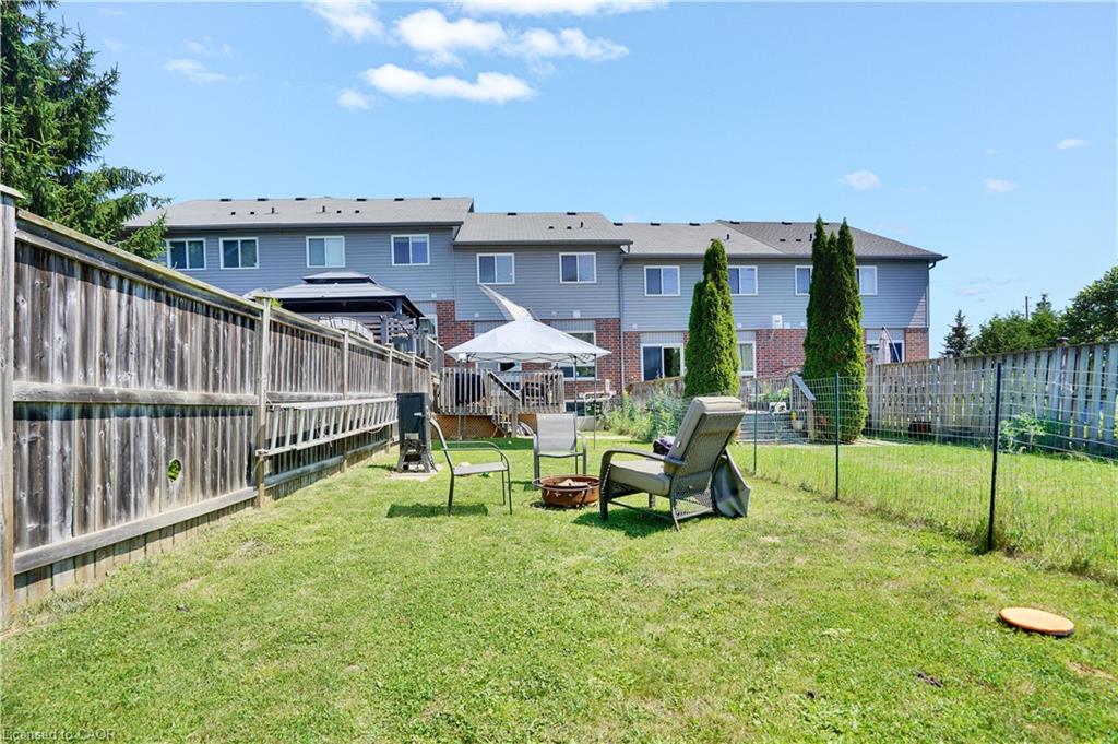 60 Featherstone Street Property Photo 25