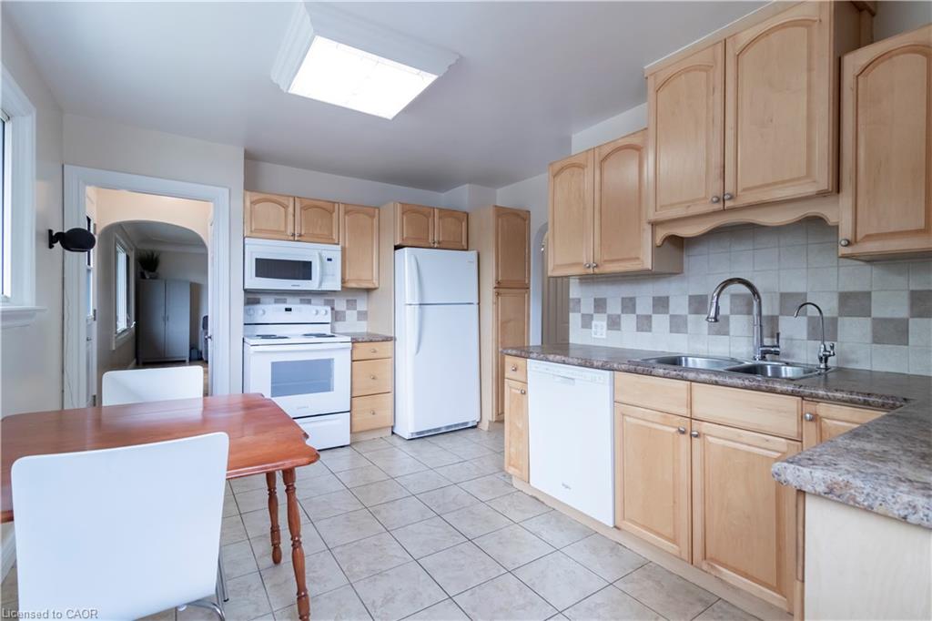 40847937 Property Photo 12