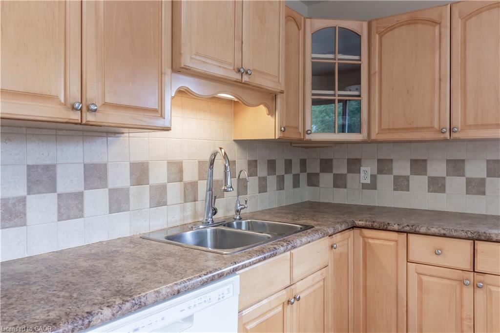 40847937 Property Photo 17