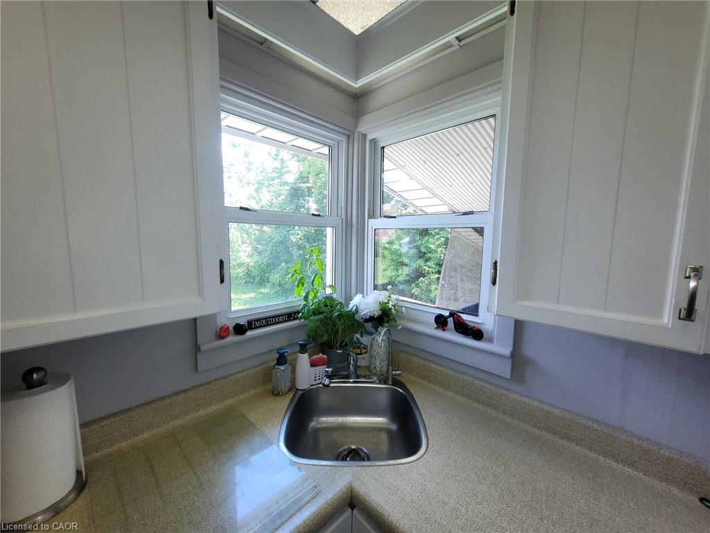 879 West 5th Street Property Photo 20