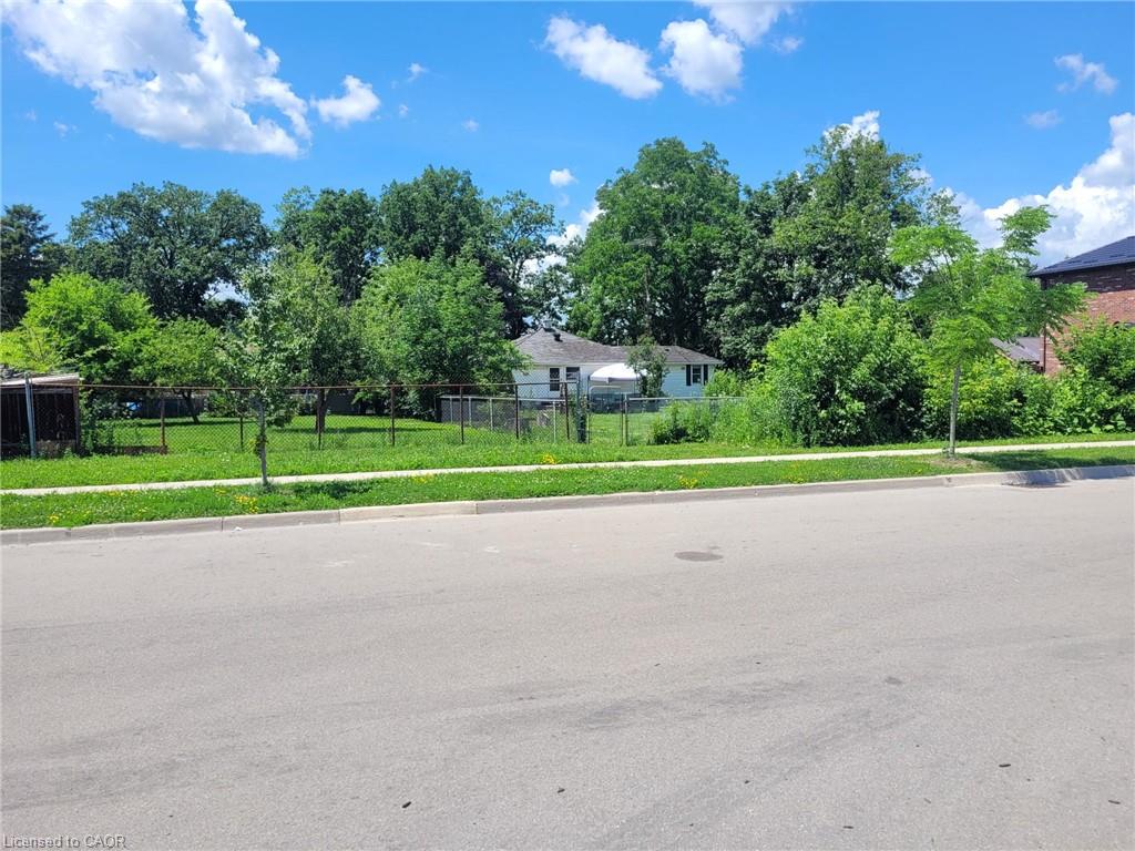 879 West 5th Street Property Photo 40