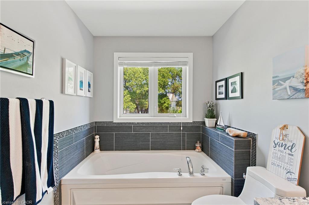 40847953 Property Photo 14