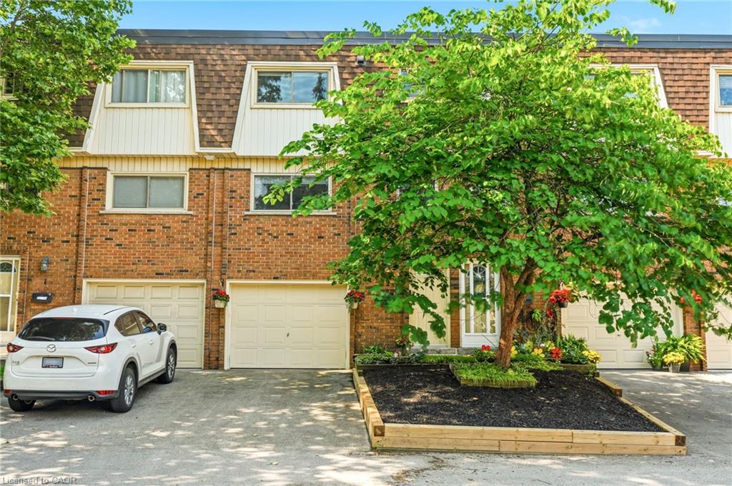 2-125 Bonaventure Drive Property Photo 1
