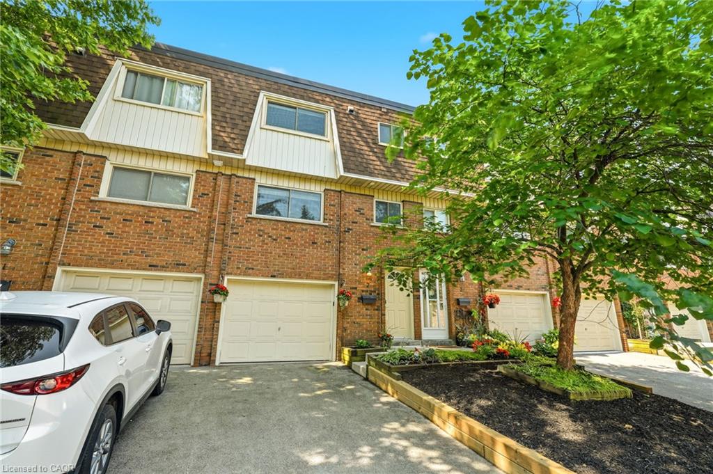 2-125 Bonaventure Drive Property Photo 3