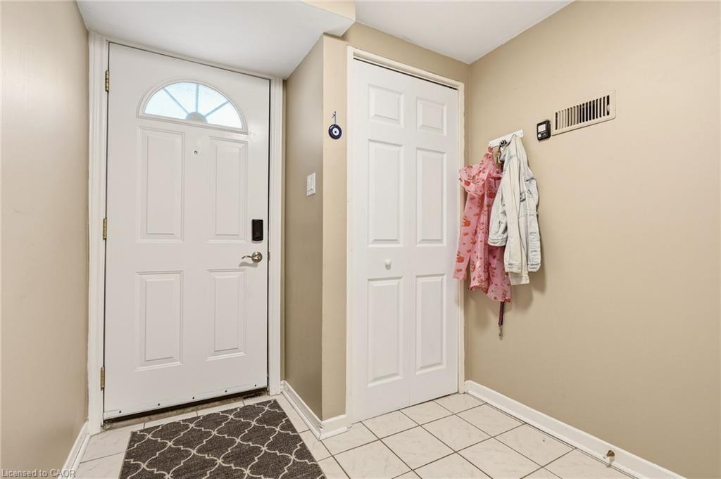 2-125 Bonaventure Drive Property Photo 6