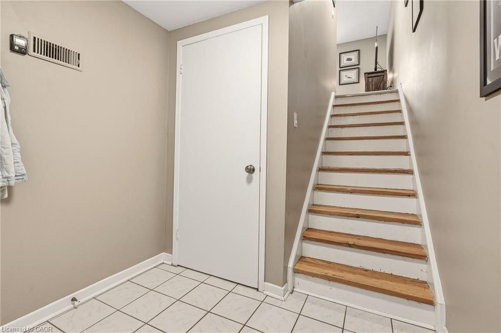 2-125 Bonaventure Drive Property Photo 7