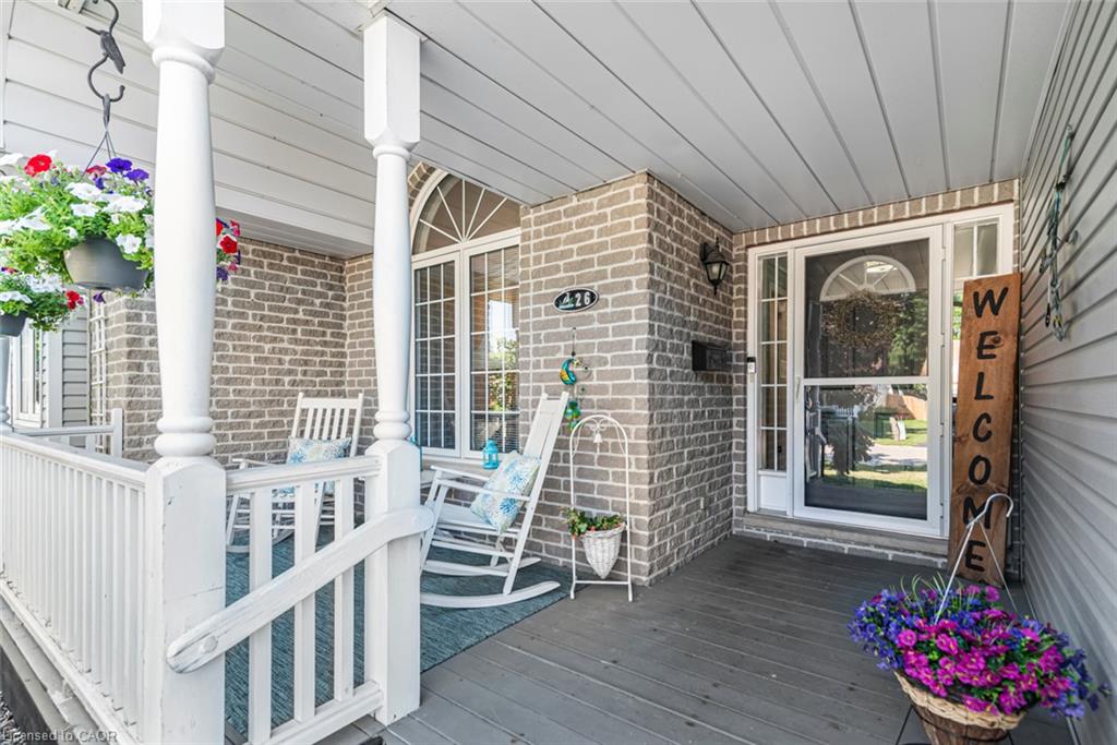 26 Maplewood Court Property Photo 4