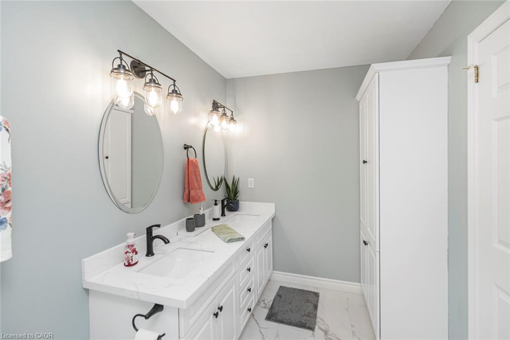 26 Maplewood Court Property Photo 34