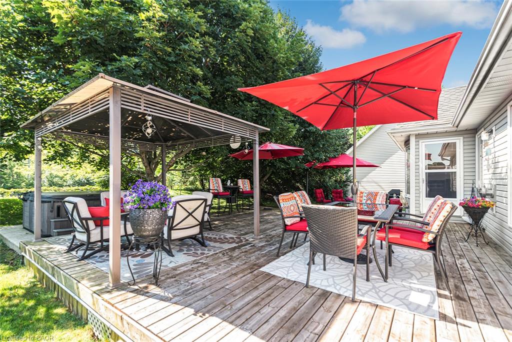 26 Maplewood Court Property Photo 47