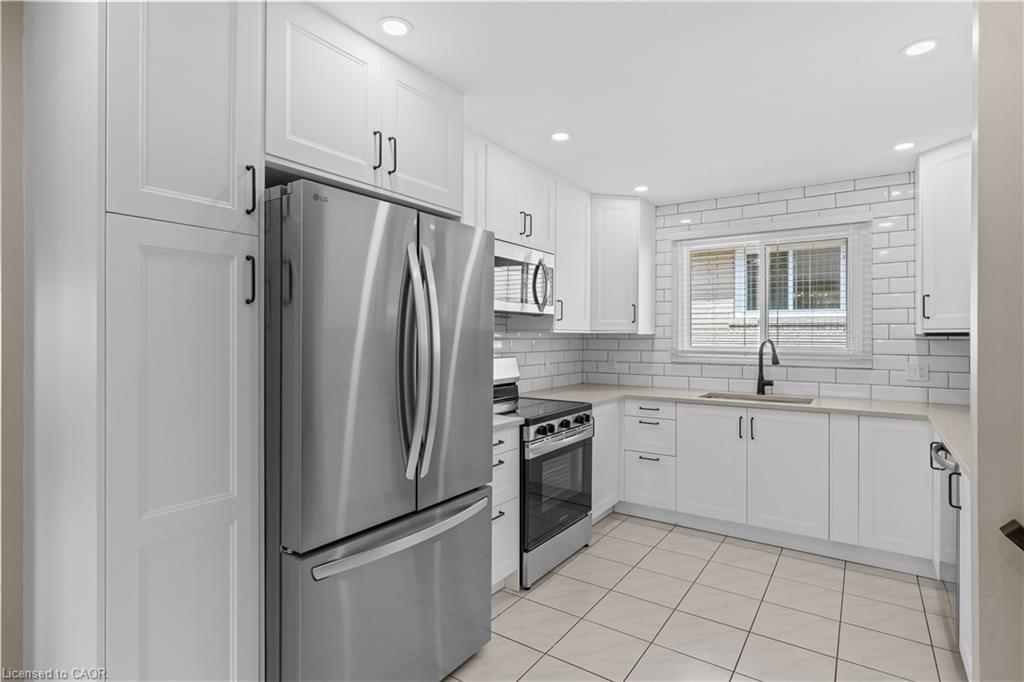 1077 Upper Sherman Avenue Property Photo 14