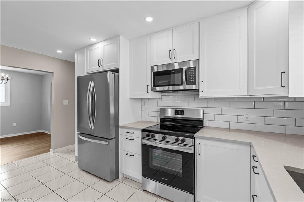 1077 Upper Sherman Avenue Property Photo 16