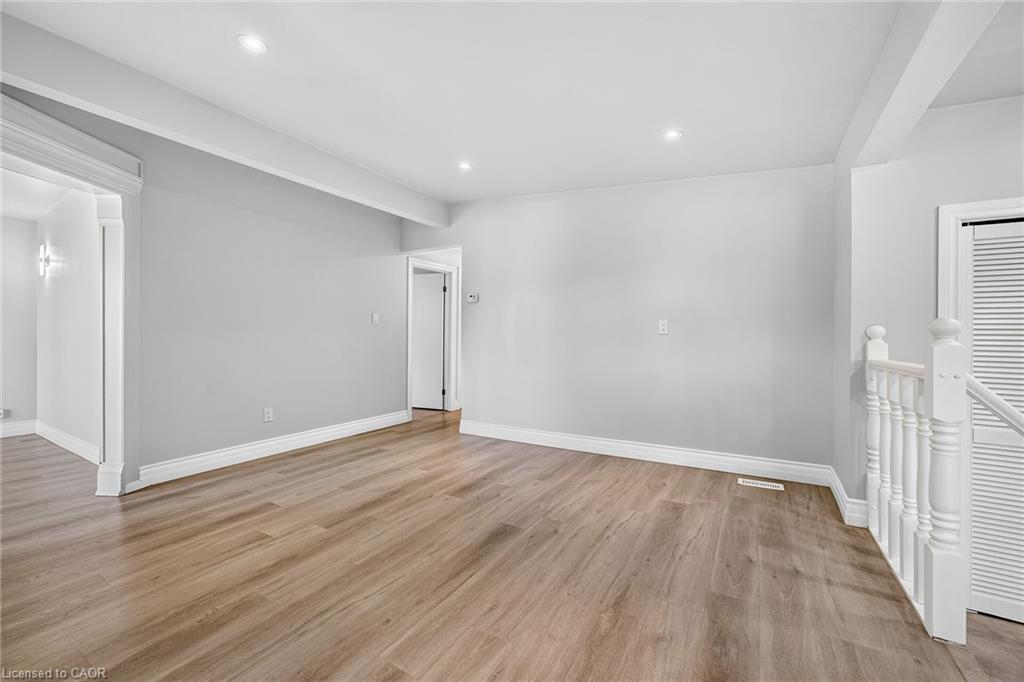 96 Fielding Crescent Property Photo 20