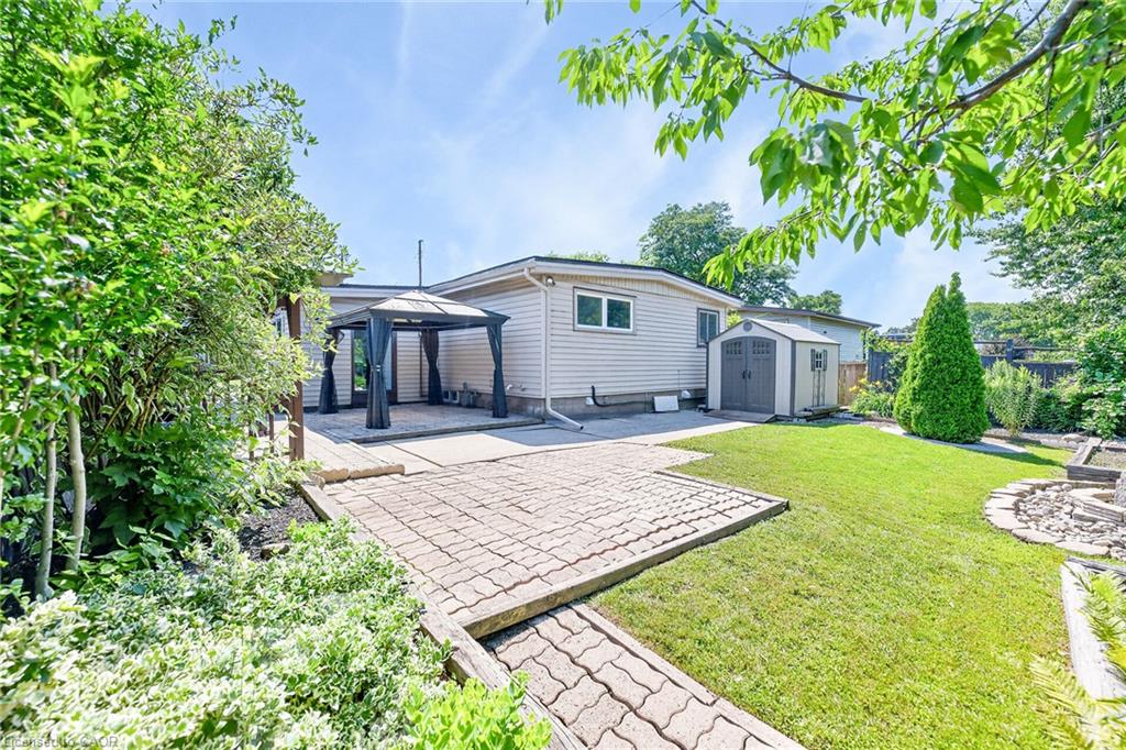 96 Fielding Crescent Property Photo 35
