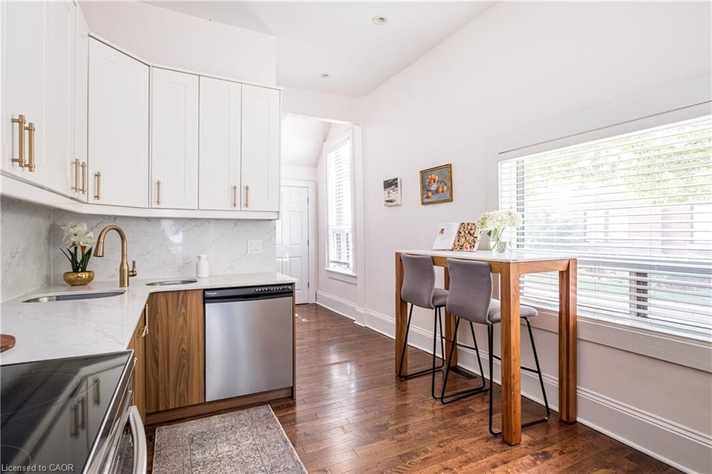 165 Markland Street Property Photo 16