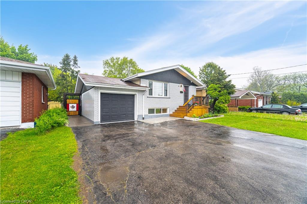 297 Mohawk Road W Property Photo 2