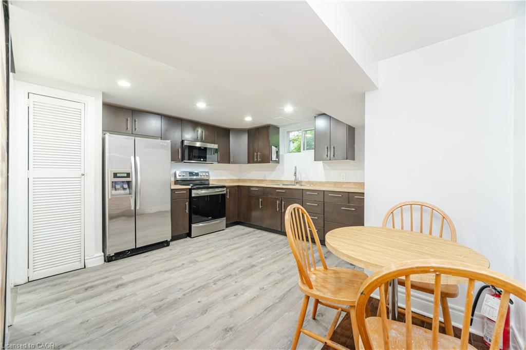 297 Mohawk Road W Property Photo 27