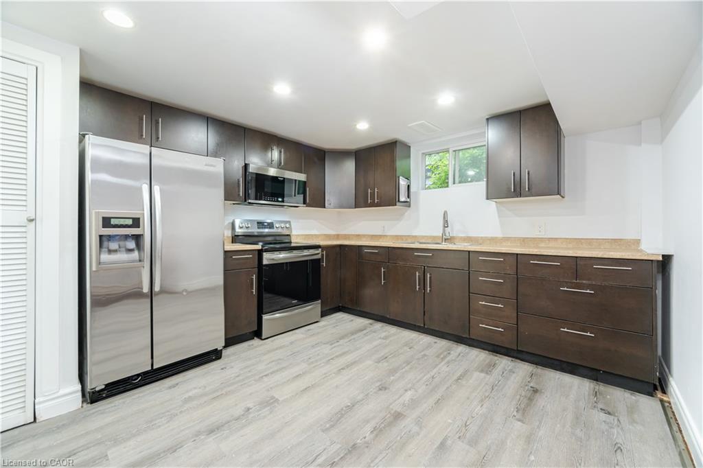 297 Mohawk Road W Property Photo 29