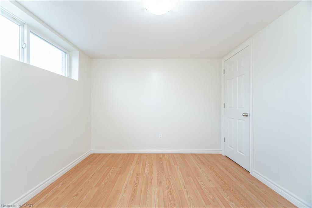 297 Mohawk Road W Property Photo 33