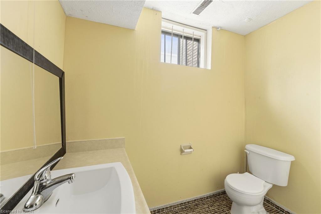 40848082 Property Photo 34