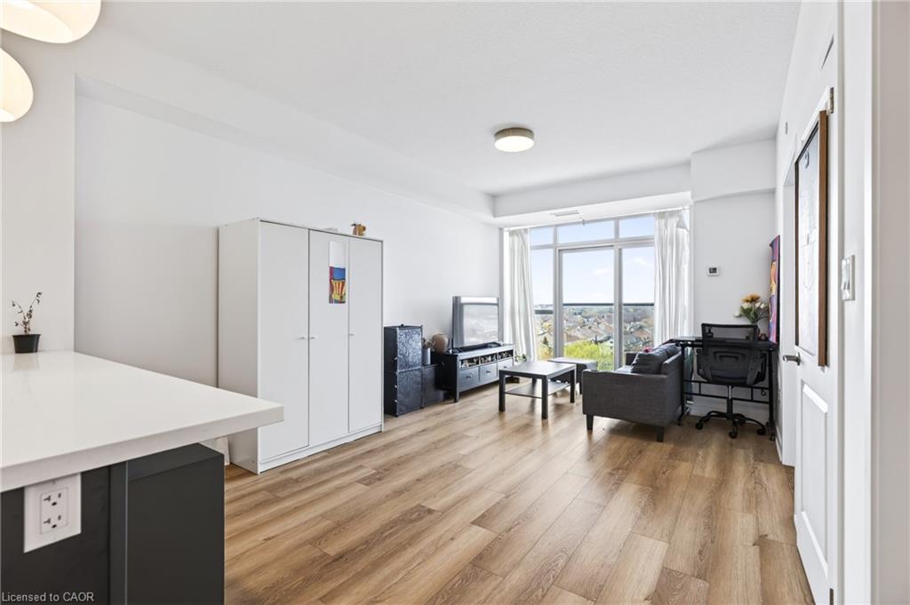 904-470 Dundas Street E Property Photo 20