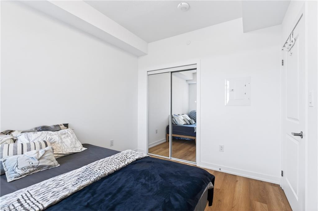 904-470 Dundas Street E Property Photo 27