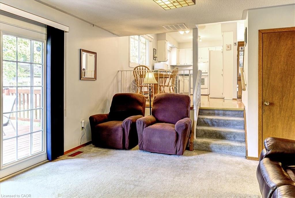12 Miller Crescent Property Photo 10