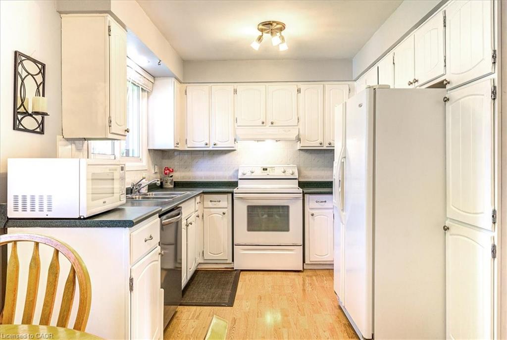 12 Miller Crescent Property Photo 20