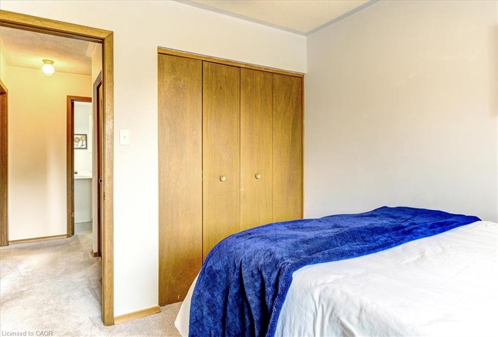12 Miller Crescent Property Photo 28
