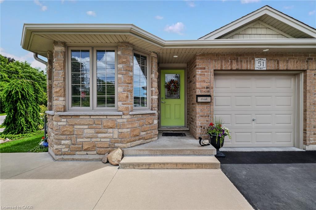51 Millcroft Drive Property Photo 1