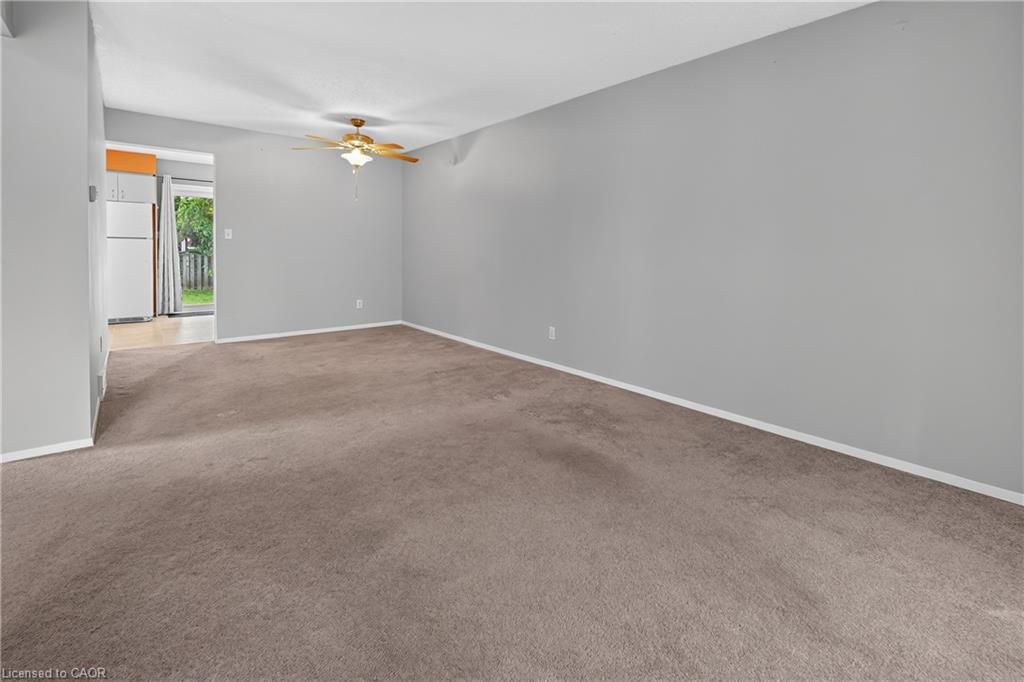 6479 Malibu Drive Property Photo 8