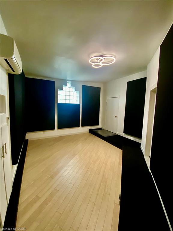 33 Villiers Street Property Photo 5