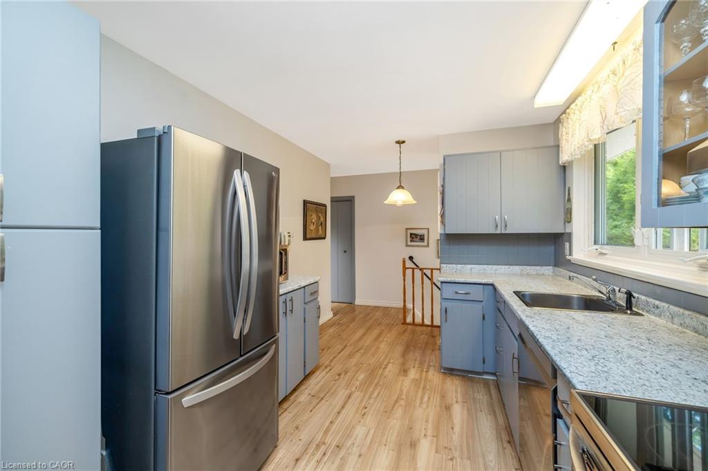 391 Bell Street Property Photo 11