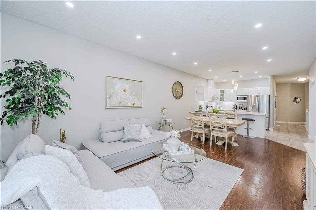 291 Bamford Drive Property Photo 12
