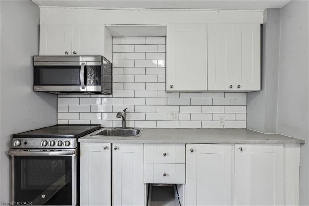 18 Linwood Street Property Photo 7