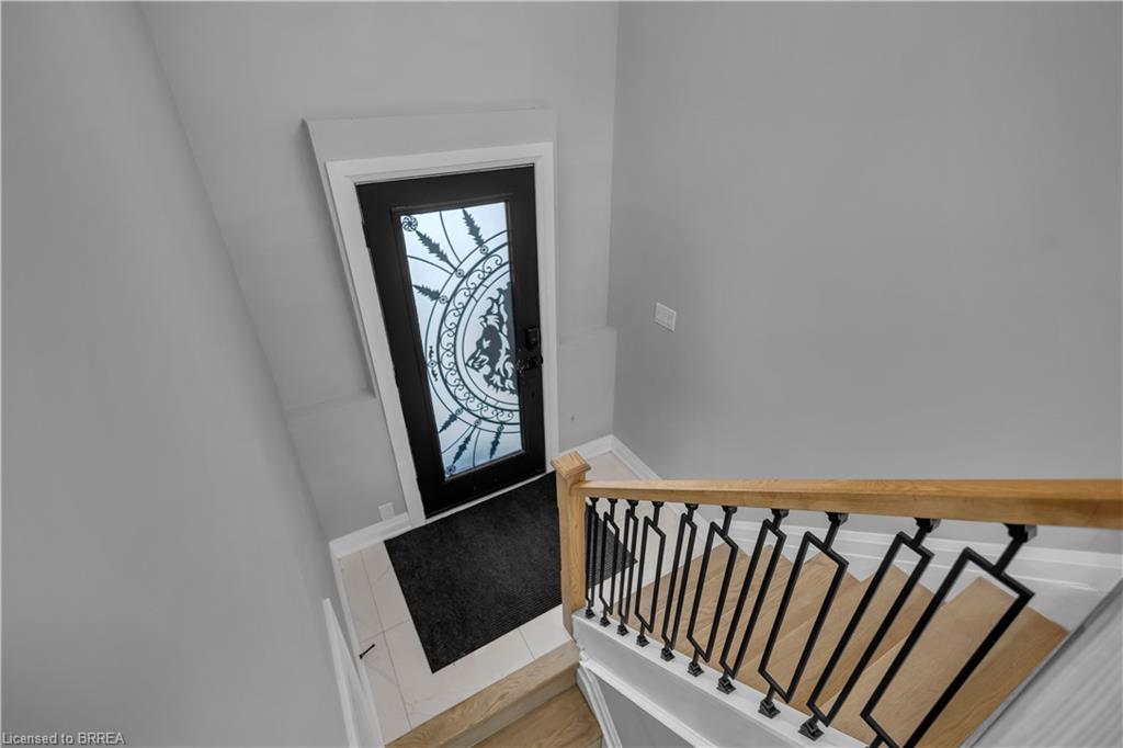 19 Broad Street Property Photo 2