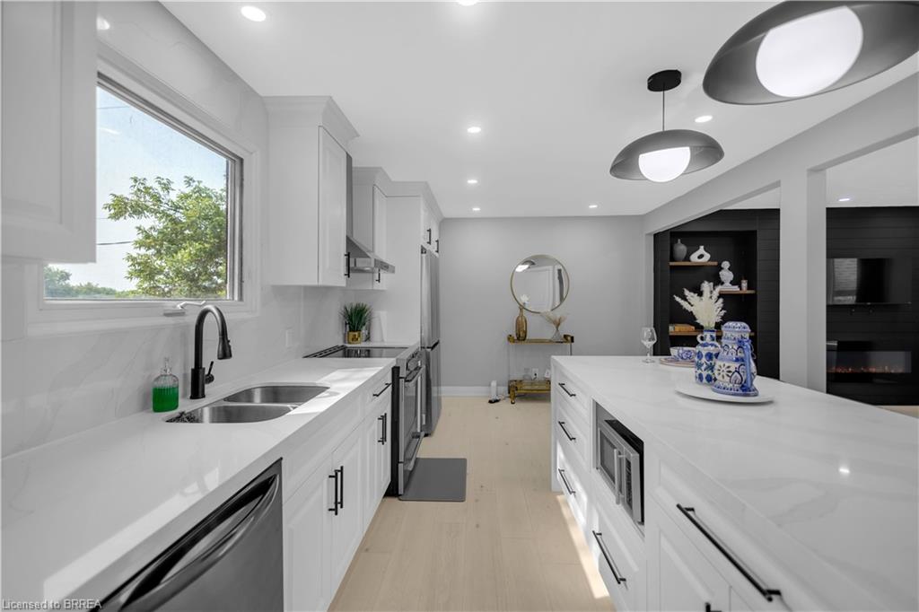 19 Broad Street Property Photo 10