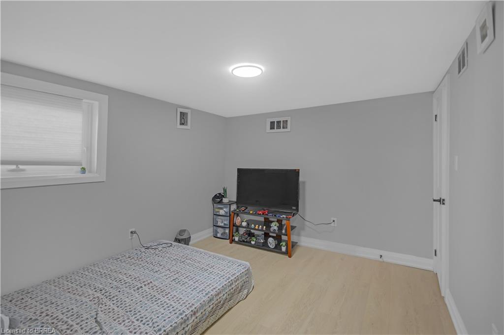 19 Broad Street Property Photo 19