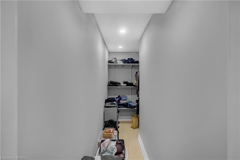 19 Broad Street Property Photo 22
