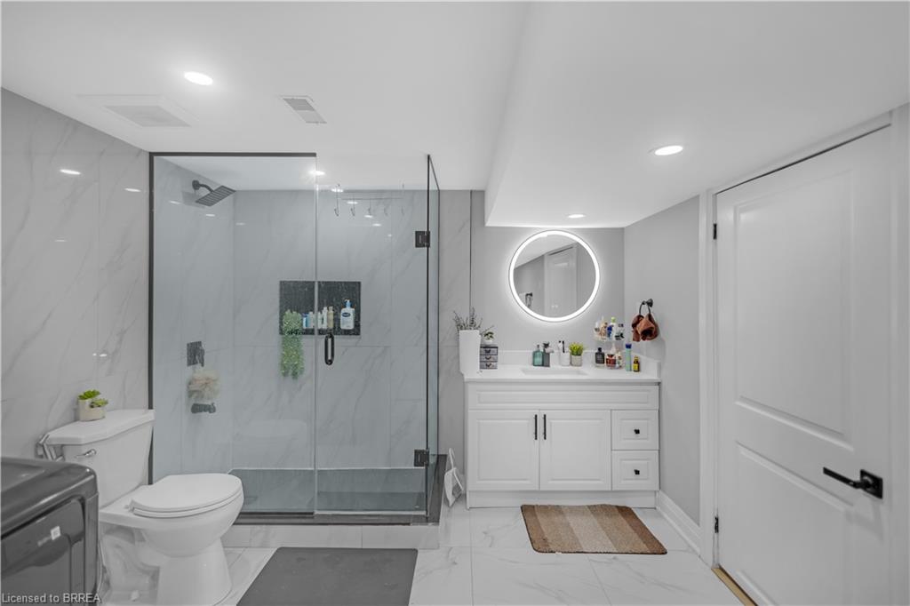19 Broad Street Property Photo 27