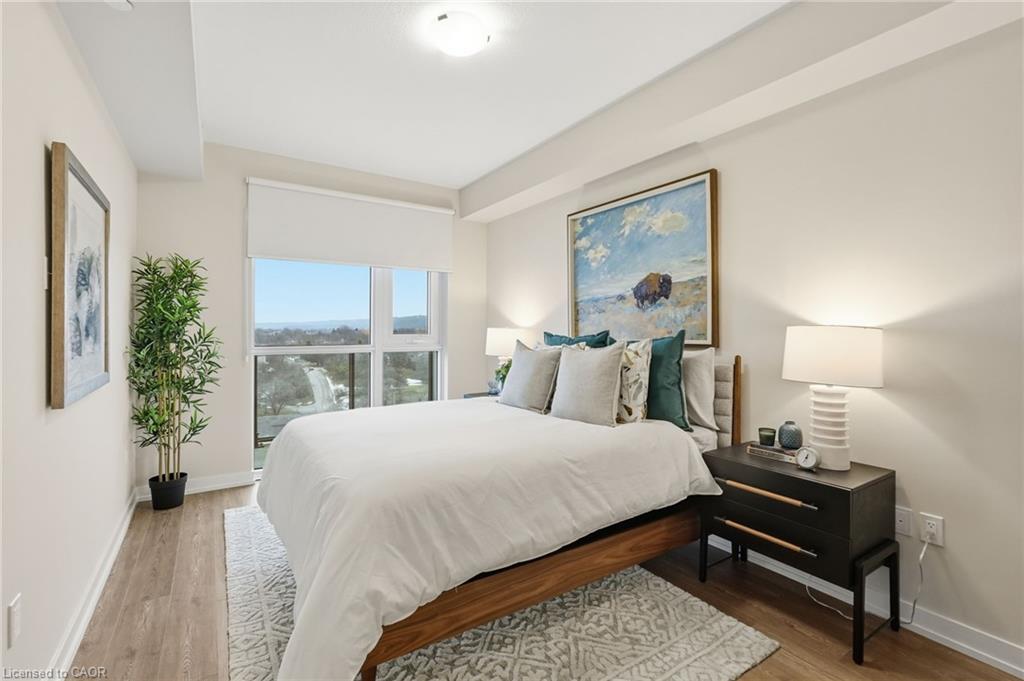 604-870 Queenston Road Property Photo 24