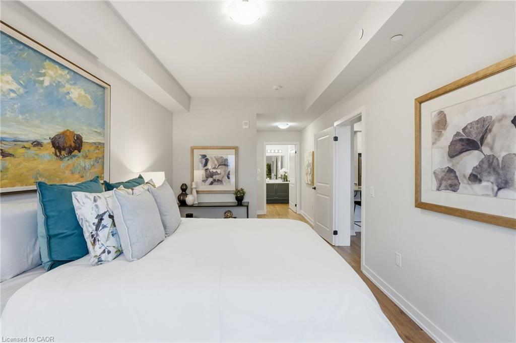 604-870 Queenston Road Property Photo 27