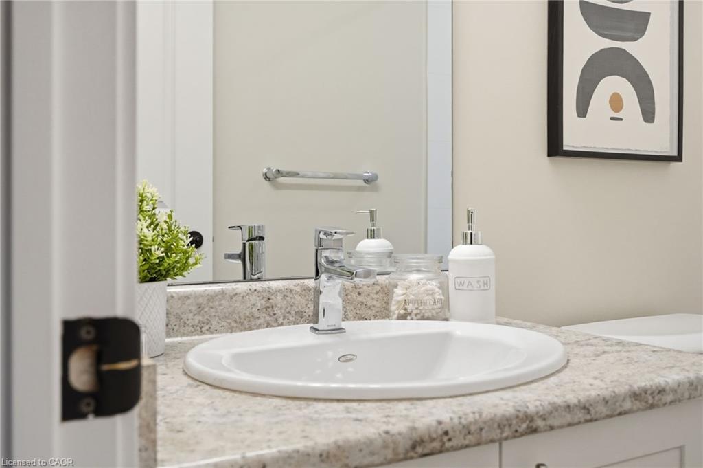 604-870 Queenston Road Property Photo 40