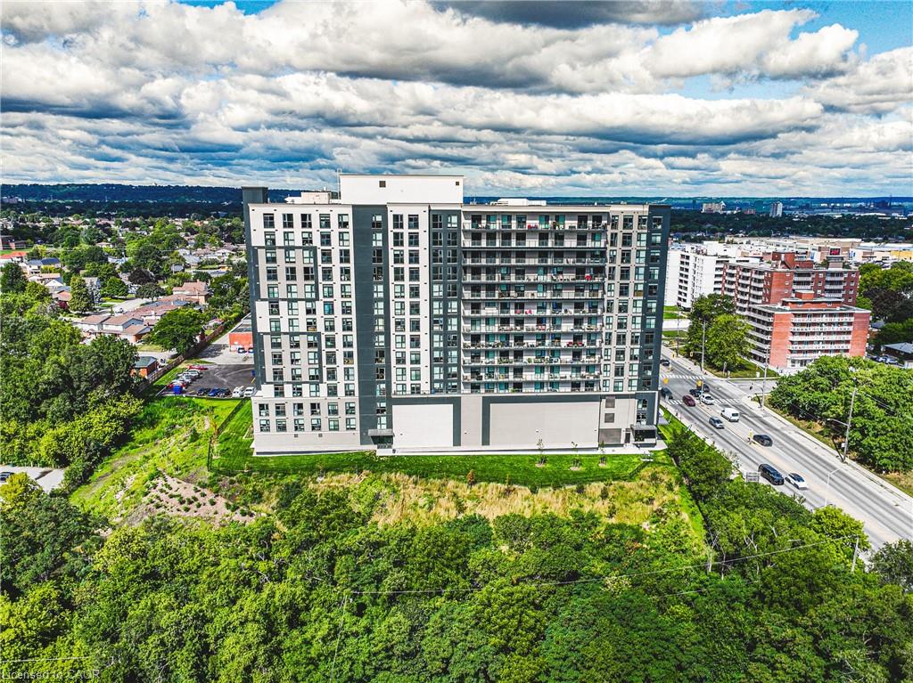 604-870 Queenston Road Property Photo 45