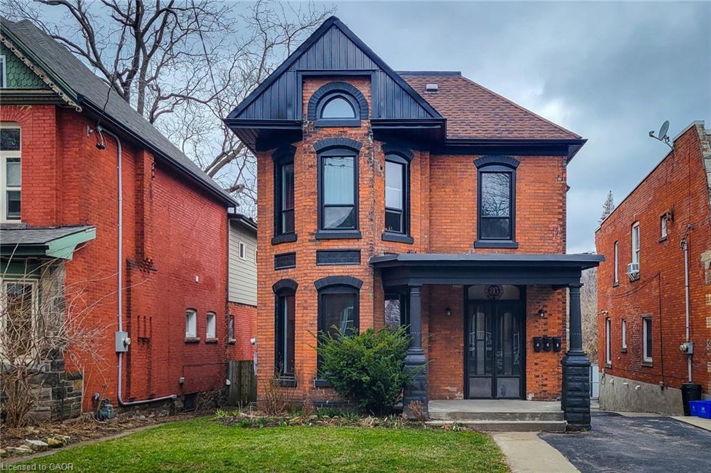 36 Erie Avenue Property Photo 1