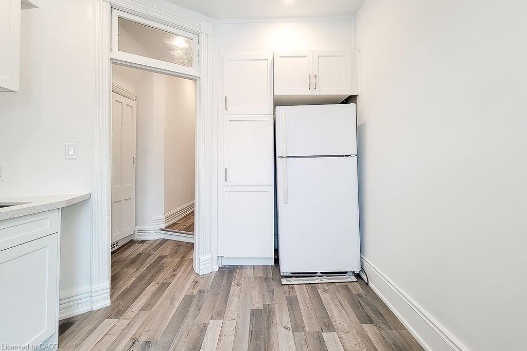 36 Erie Avenue Property Photo 19