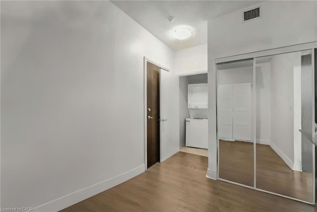 509-17 Kenaston Gardens Property Photo 9