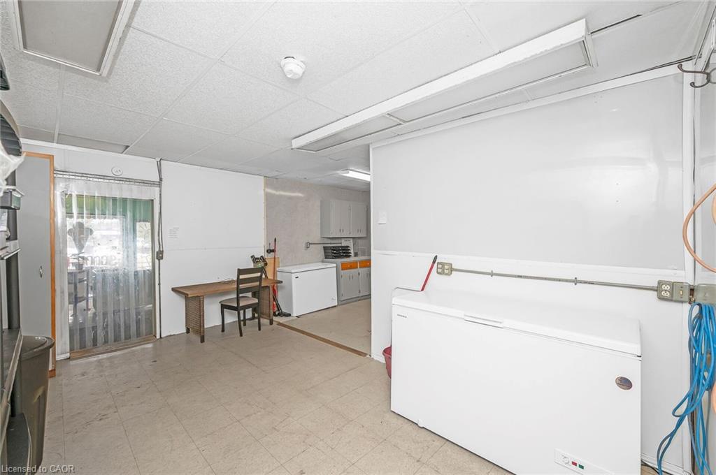 122 King Street Property Photo 12